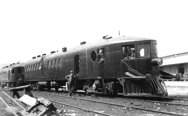 McKeen at the Wodonga station, Australia 